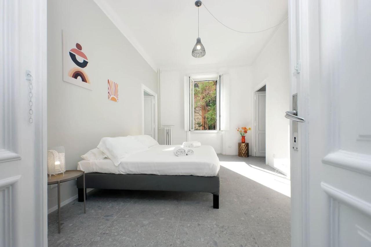 Appartamento "Corso - Cuore Di Roma" By FlatinRoma Exterior foto